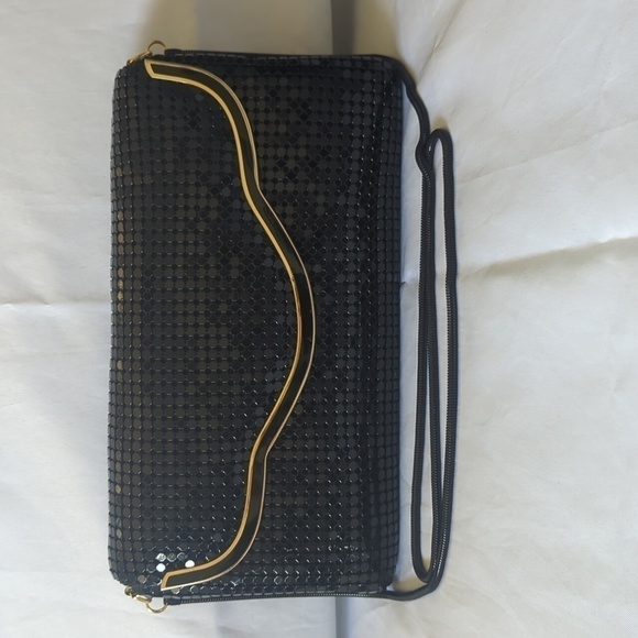 Vintage Glomesh-Style Purse - Picture 1 of 6